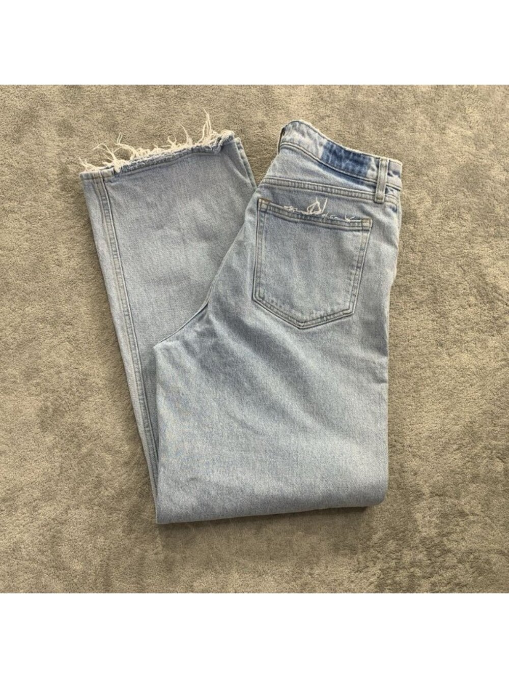Abercrombie & Fitch Light Wash Straight Leg Jeans